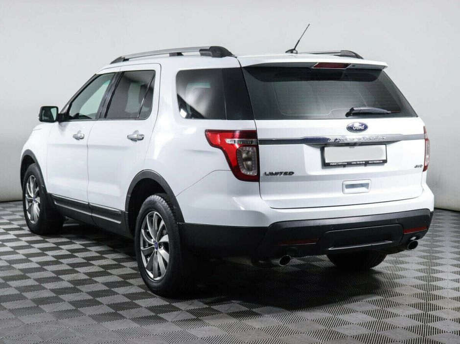 Ford Explorer 3.5 АКПП, 2013, 134 000 км фото 4
