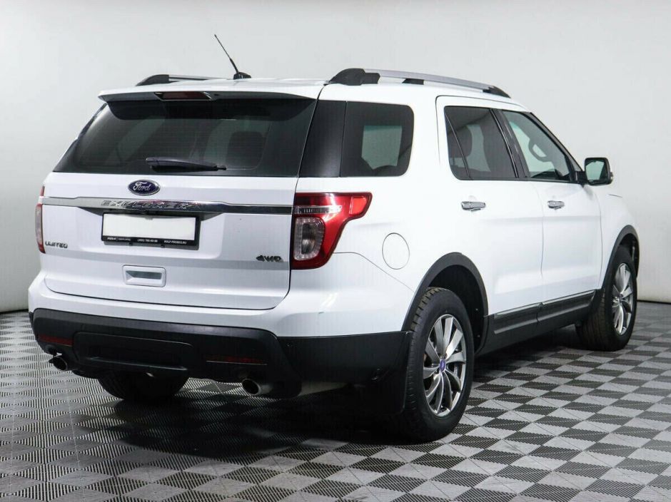 Ford Explorer 3.5 АКПП, 2013, 134 000 км фото 6
