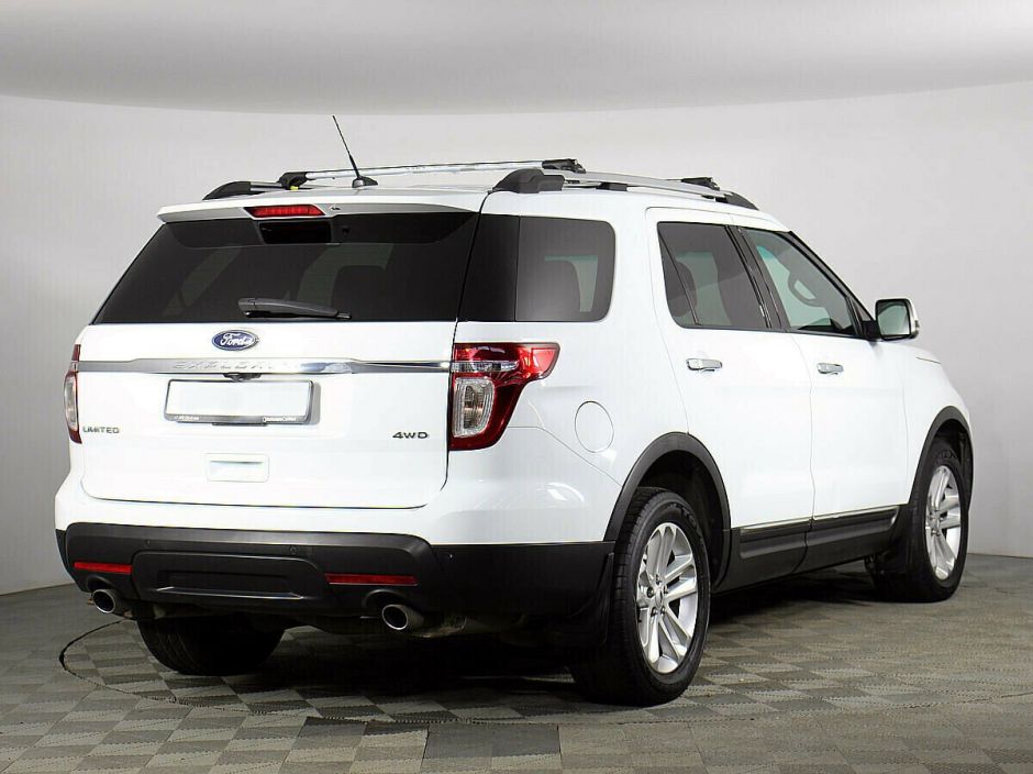 Ford Explorer 3.5 АКПП, 2014, 115 000 км фото 3