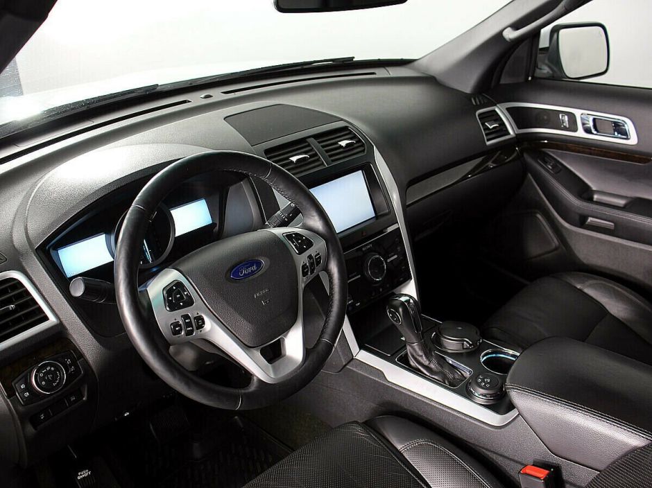 Ford Explorer 3.5 АКПП, 2014, 115 000 км фото 8