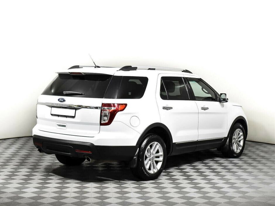 Ford Explorer 3.5 АКПП, 2015, 95 000 км фото 4