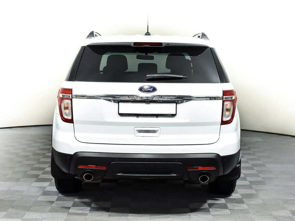 Ford Explorer 3.5 АКПП, 2015, 95 000 км фото 5