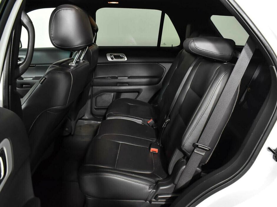 Ford Explorer 3.5 АКПП, 2015, 95 000 км фото 14