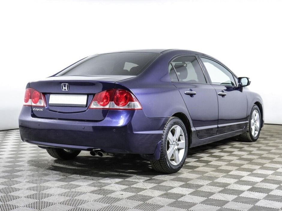Honda Civic 1.8 АКПП, 2008, 187 000 км фото 3