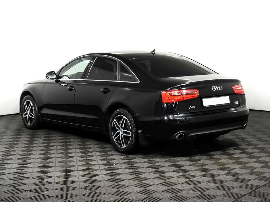 Audi A6 3.0 РКПП, 2011, 145 000 км фото 6