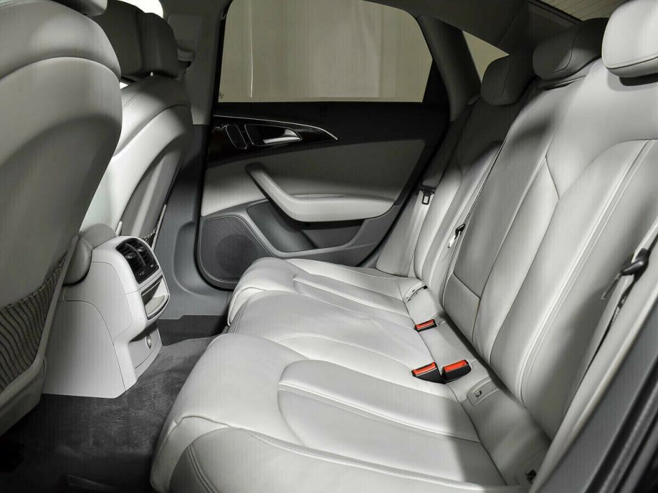 Audi A6 3.0 РКПП, 2011, 145 000 км фото 16