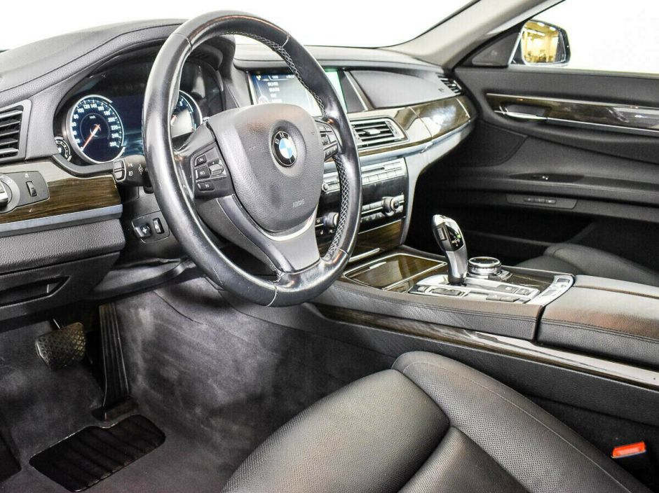 BMW 7 серии 3.0 АКПП, 2015, 107 000 км фото 6