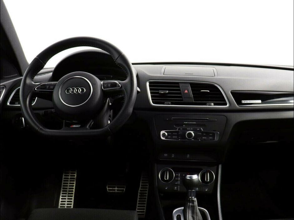 Audi Q3 2.0 РКПП, 2017, 85 000 км фото 6