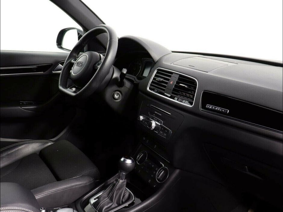 Audi Q3 2.0 РКПП, 2017, 85 000 км фото 10