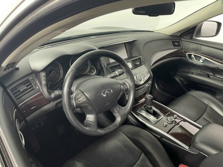 Infiniti M 3.7 АКПП, 2011, 145 000 км фото 9