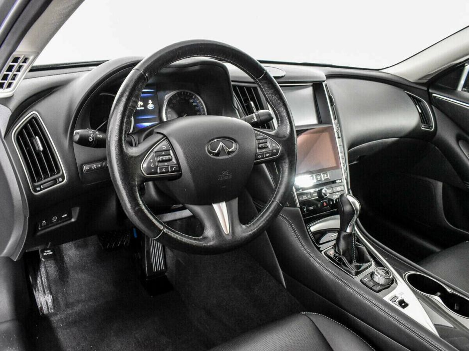 Infiniti Q50 2.0 АКПП, 2016, 94 000 км фото 8