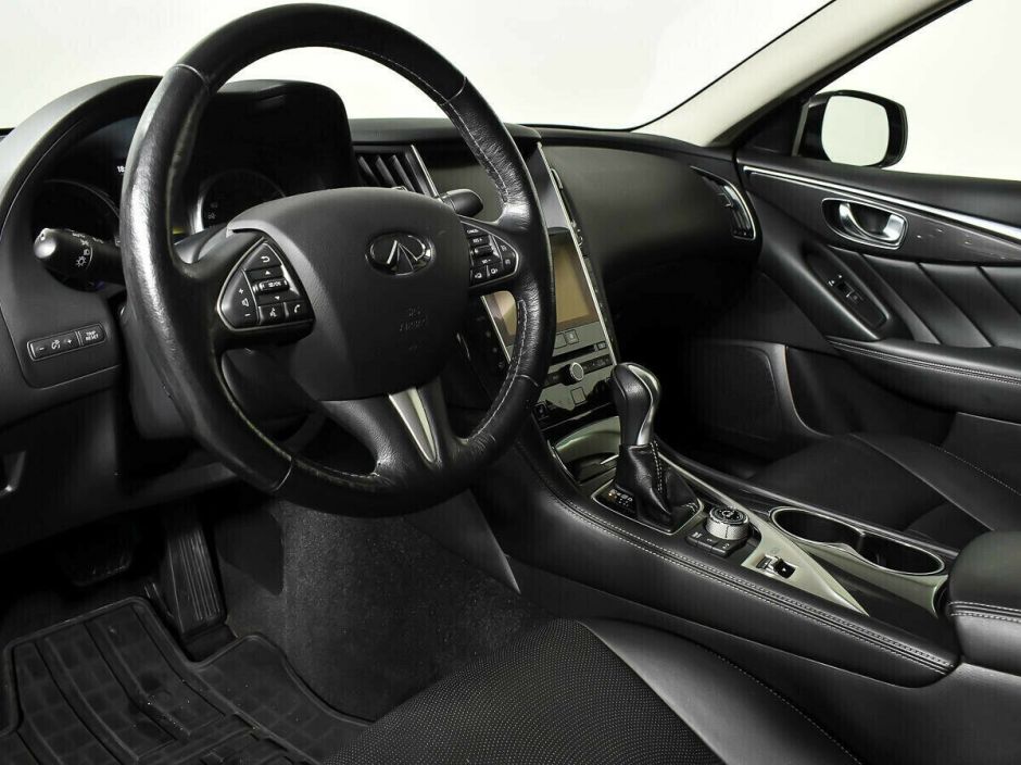 Infiniti Q50 2.0 АКПП, 2017, 77 000 км фото 9