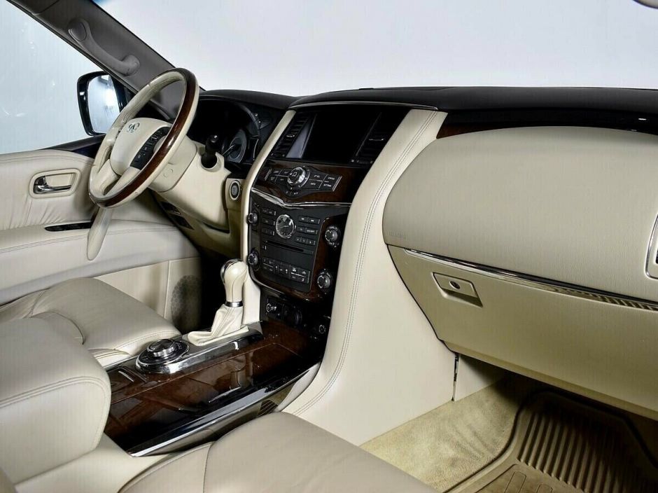 Infiniti QX56 5.6 АКПП, 2012, 135 000 км фото 12