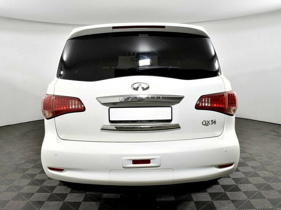 Infiniti QX56 5.6 АКПП, 2011, 154 000 км фото 5