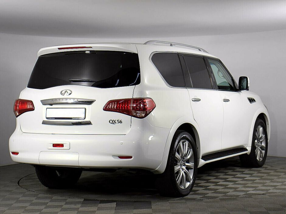 Infiniti QX56 5.6 АКПП, 2011, 155 000 км фото 3