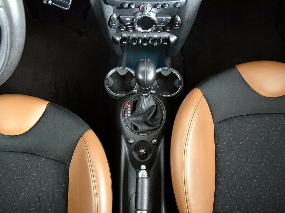 MINI Hatch 1.6 АКПП, 2012, 143 000 км фото 13