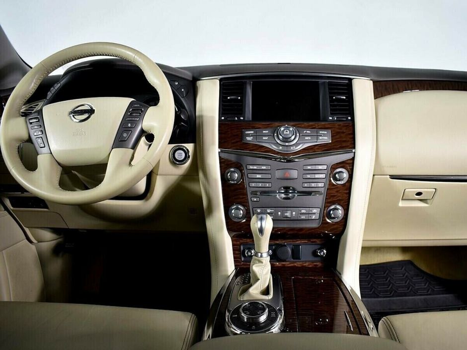 Nissan Patrol 5.6 АКПП, 2011, 147 000 км фото 10