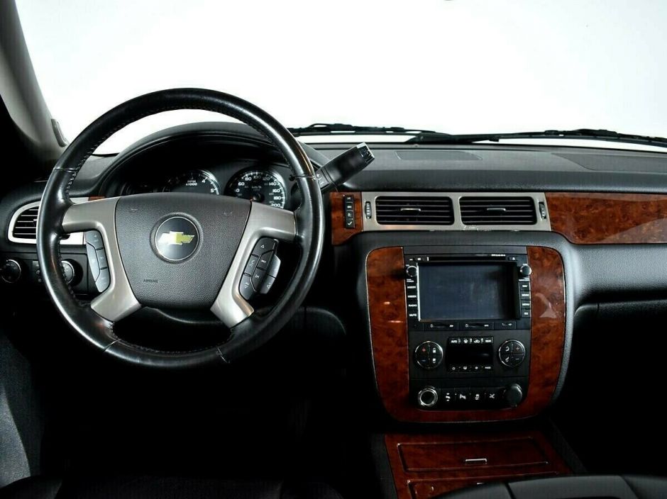 Chevrolet Tahoe 5.3 АКПП, 2013, 132 000 км фото 8