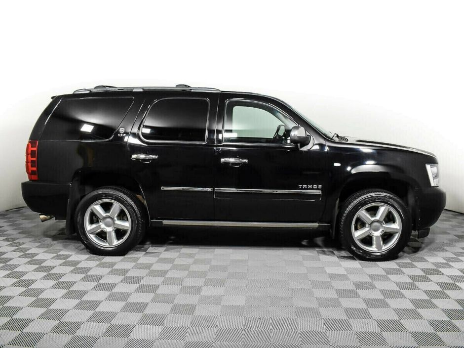 Chevrolet Tahoe 5.3 АКПП, 2010, 155 000 км фото 8