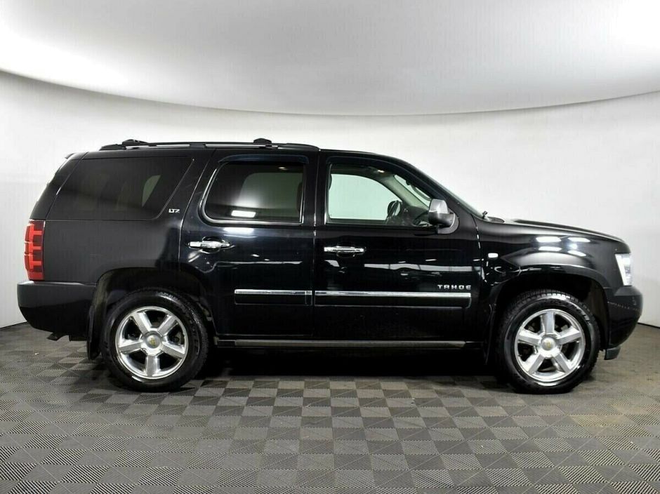 Chevrolet Tahoe 5.3 АКПП, 2014, 111 000 км фото 9