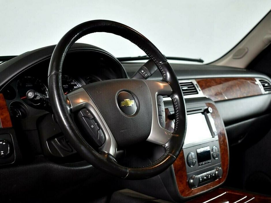 Chevrolet Tahoe 5.3 АКПП, 2014, 111 000 км фото 10