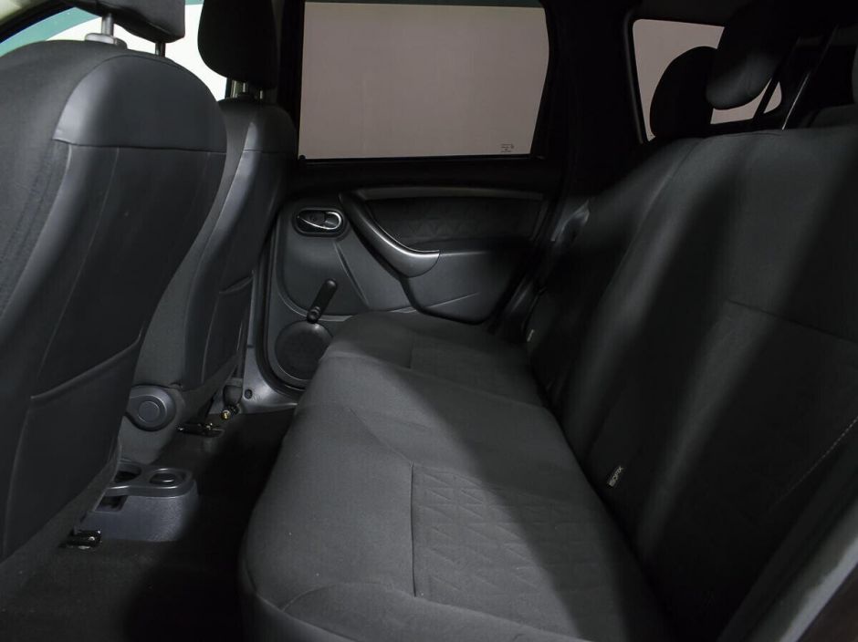 Renault Duster 1.6 МКПП, 2016, 89 000 км фото 11