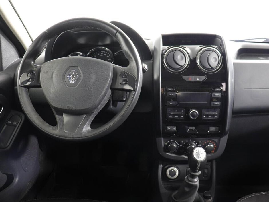 Renault Duster 2.0 МКПП, 2016, 90 000 км фото 6