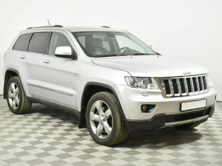 Jeep Grand Cherokee 3.0 АКПП, 2012, 132 000 км фото 3