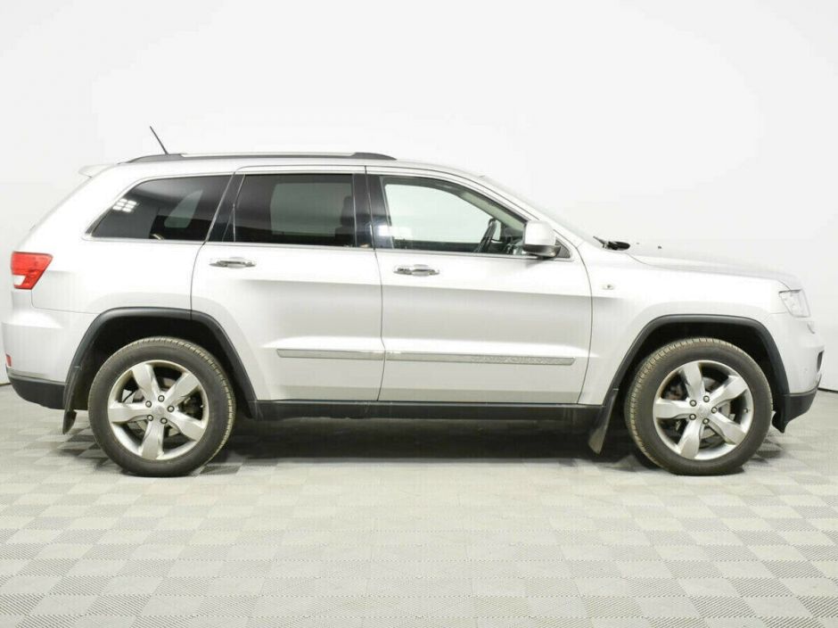 Jeep Grand Cherokee 3.0 АКПП, 2012, 132 000 км фото 7