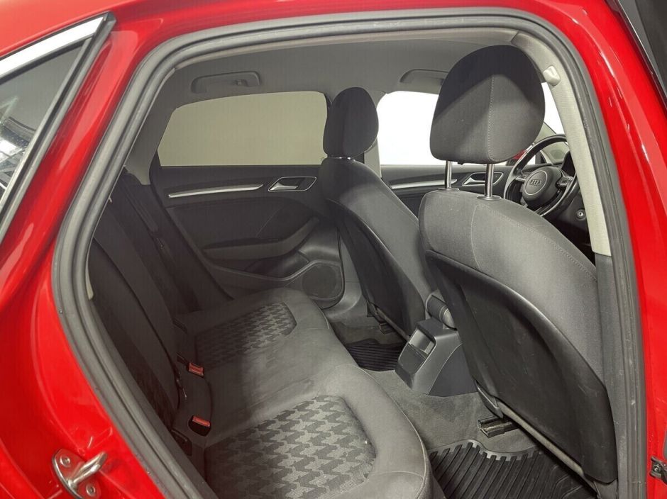 Audi A3 1.8 РКПП, 2014, 119 000 км фото 12