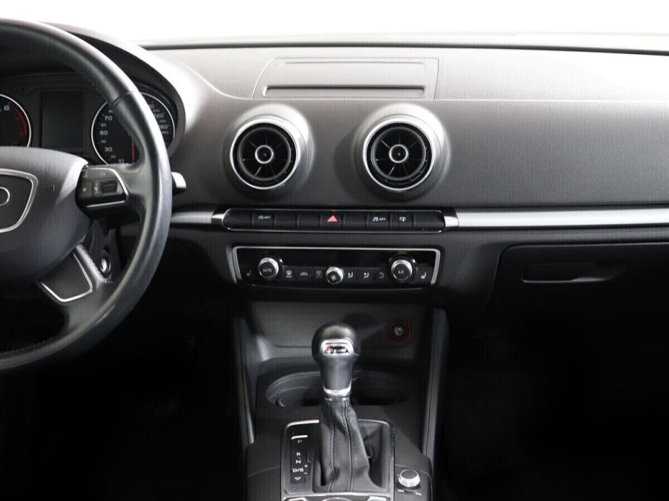 Audi A3 1.4 РКПП, 2014, 107 000 км фото 11