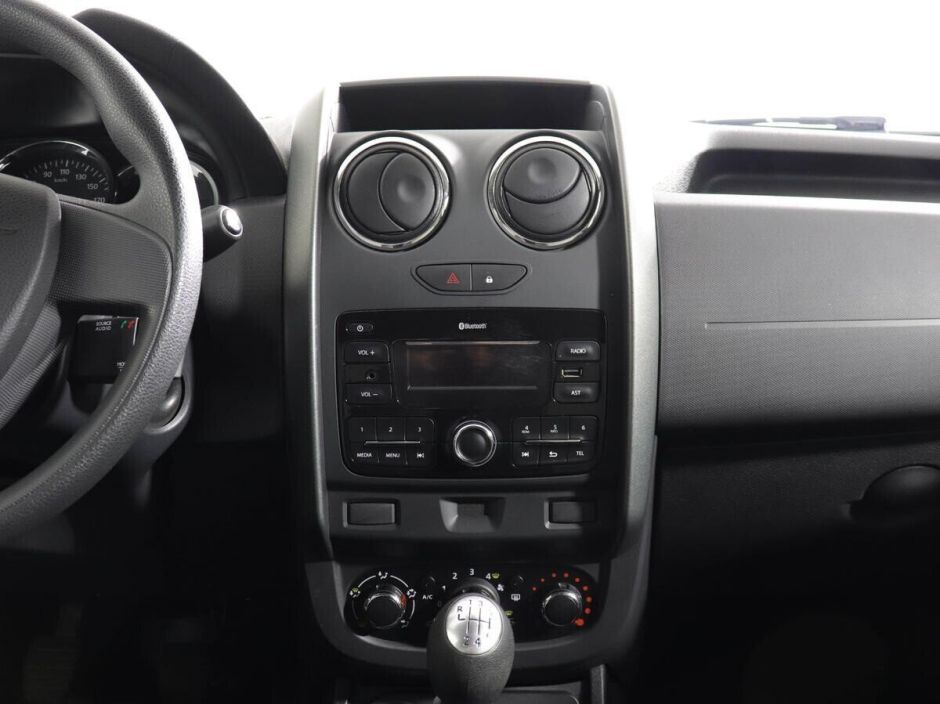 Renault Duster 1.5 МКПП, 2017, 73 000 км фото 7