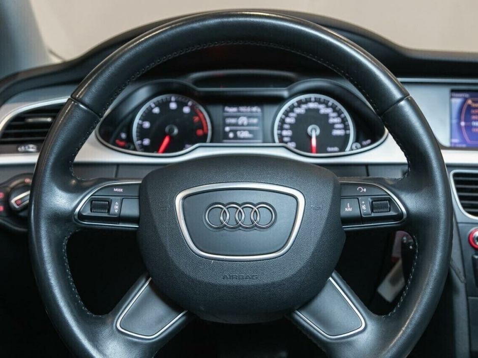 Audi A4 1.8 CVT, 2015, 105 000 км фото 13