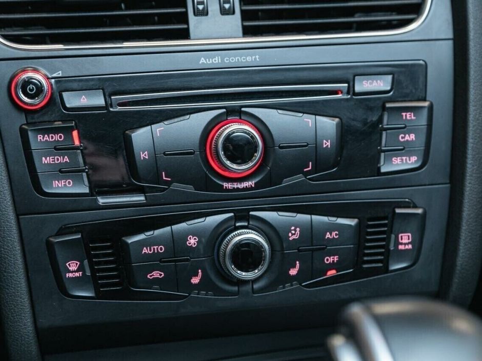 Audi A4 1.8 CVT, 2015, 105 000 км фото 15