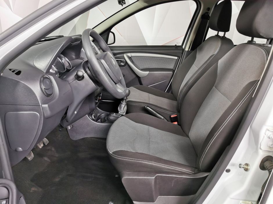 Renault Duster 1.5 МКПП, 2017, 83 000 км фото 5