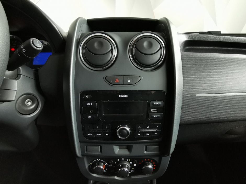 Renault Duster 1.5 МКПП, 2017, 83 000 км фото 8