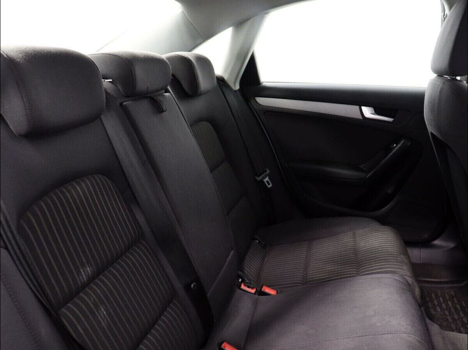 Audi A4 1.8 CVT, 2015, 104 000 км фото 9