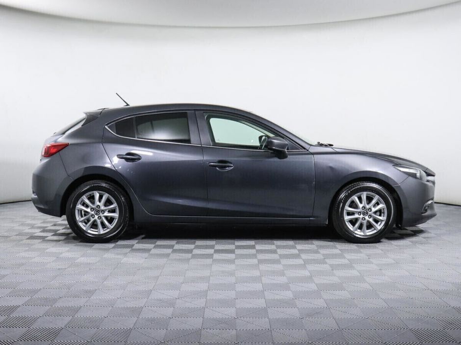 Mazda 3 1.5 АКПП, 2018, 61 000 км фото 9