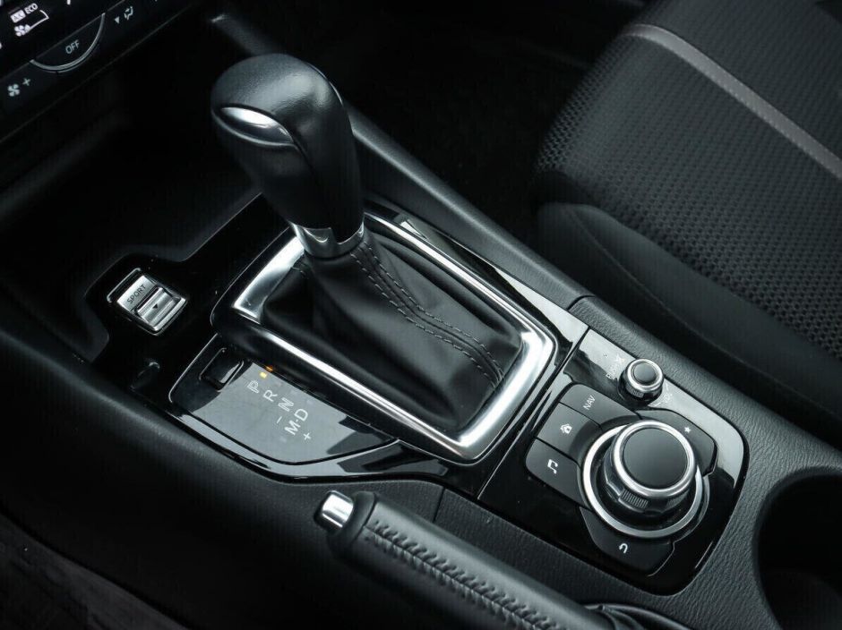 Mazda 3 1.5 АКПП, 2018, 69 000 км фото 14