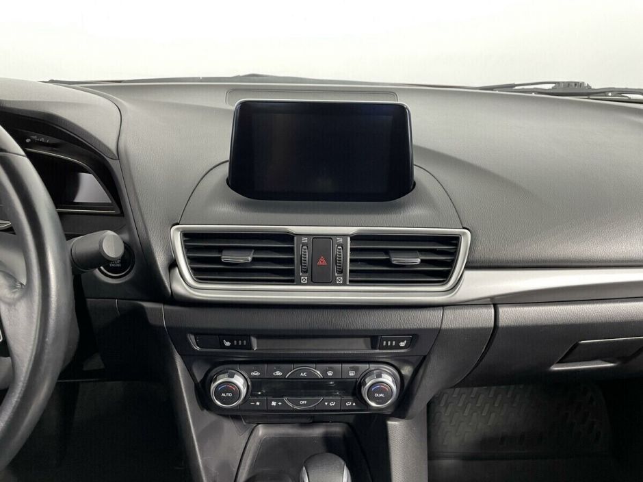 Mazda 3 1.5 АКПП, 2018, 63 000 км фото 14