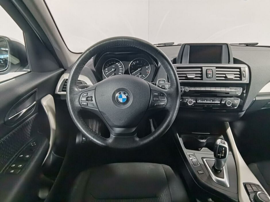 BMW 1 серии 1.6 АКПП, 2016, 90 000 км фото 11