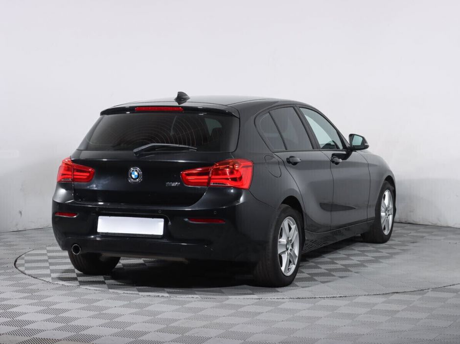 BMW 1 серии 1.5 АКПП, 2017, 83 000 км фото 3