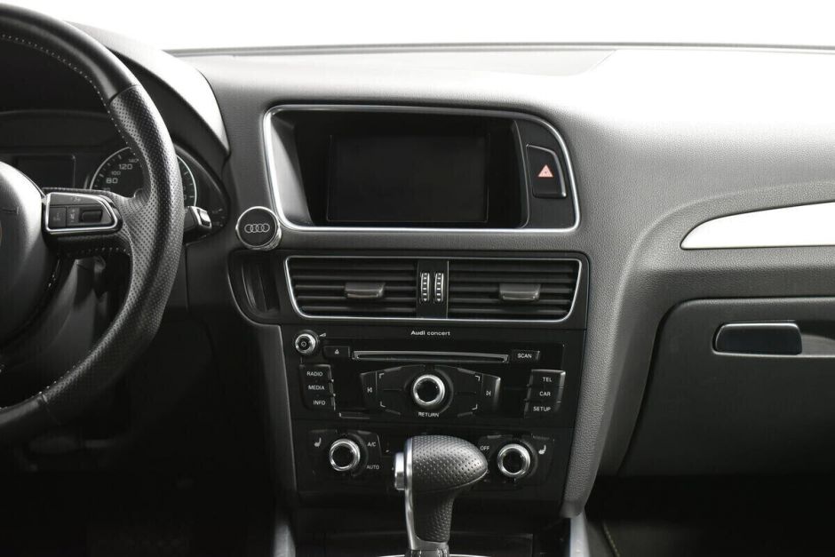 Audi Q5 2.0 РКПП, 2016, 84 000 км фото 11