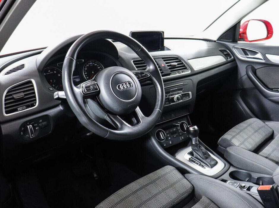 Audi Q3 2.0 РКПП, 2016, 92 000 км фото 9