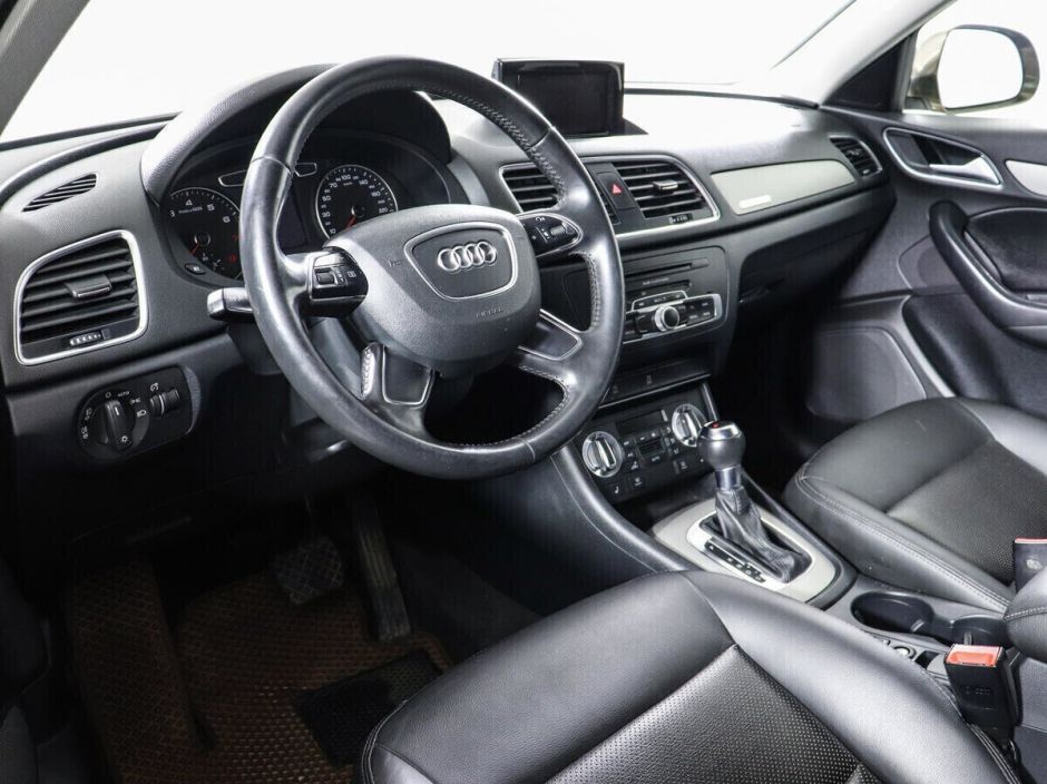 Audi Q3 2.0 РКПП, 2013, 125 000 км фото 9
