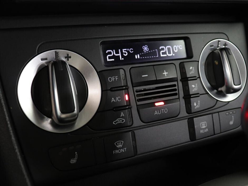 Audi Q3 2.0 РКПП, 2013, 125 000 км фото 12