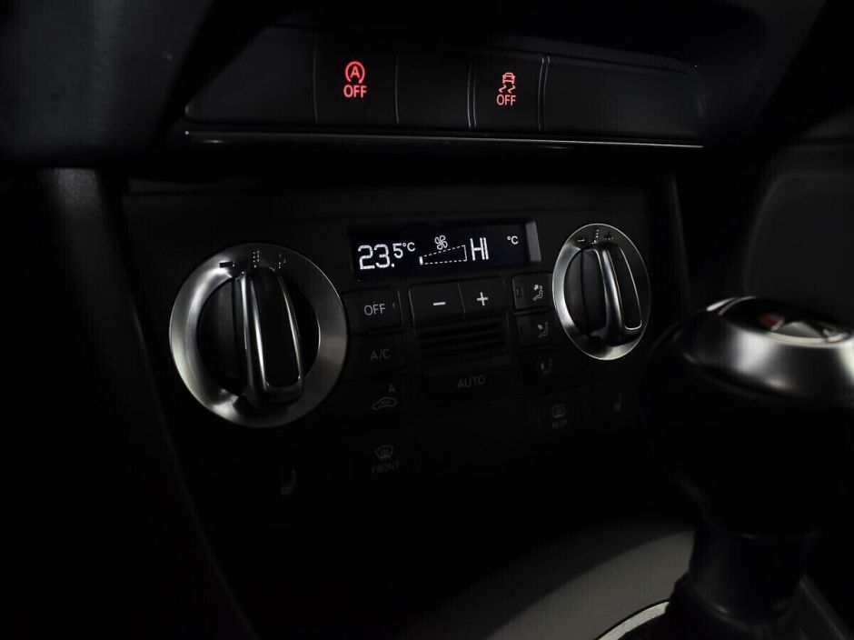 Audi Q3 2.0 РКПП, 2014, 118 000 км фото 12