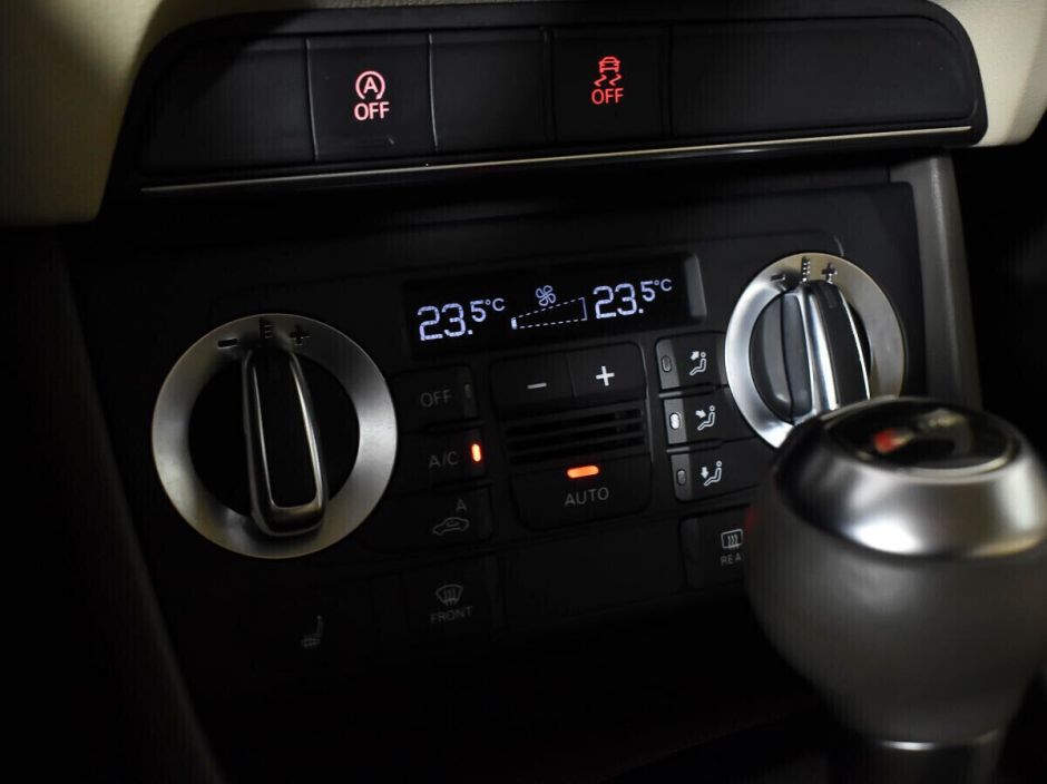 Audi Q3 2.0 РКПП, 2014, 121 000 км фото 12