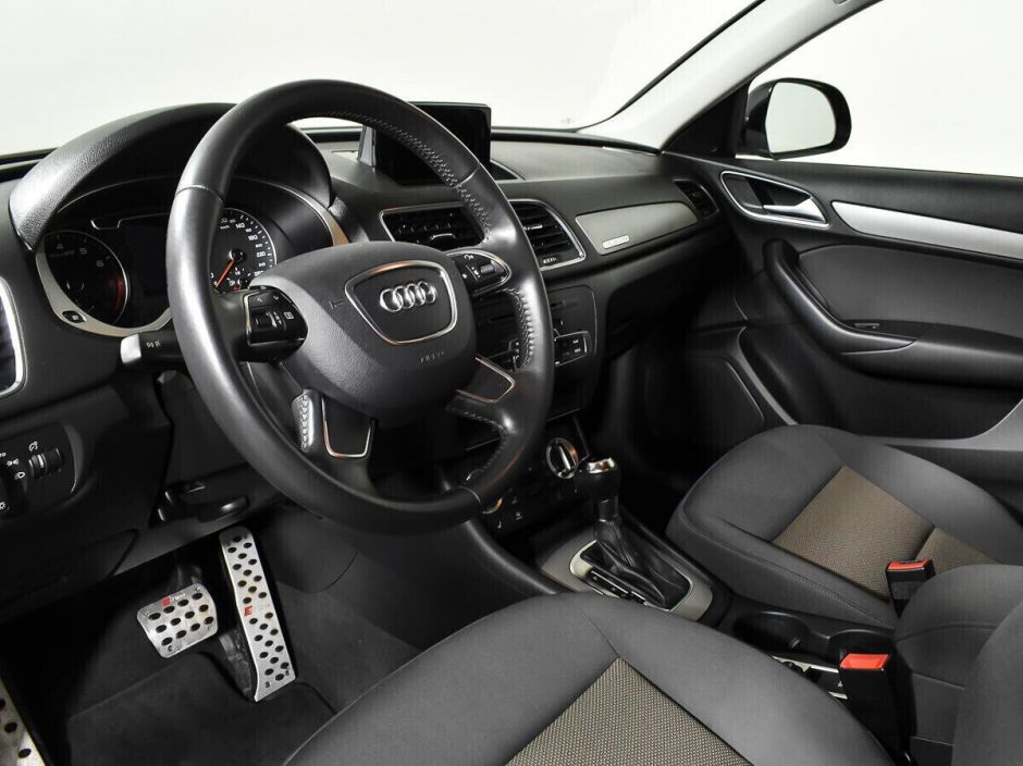 Audi Q3 2.0 РКПП, 2014, 120 000 км фото 9