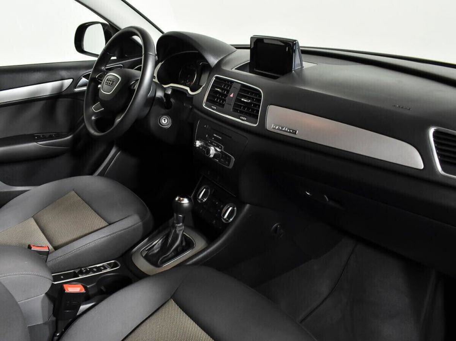 Audi Q3 2.0 РКПП, 2014, 120 000 км фото 13